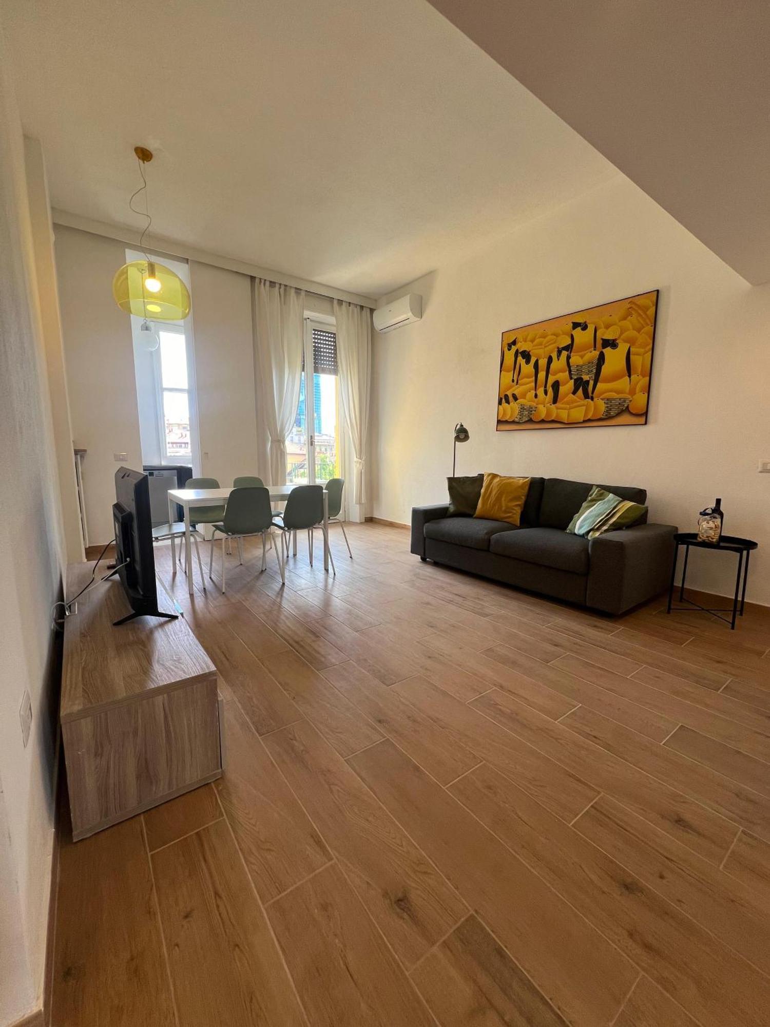 New Apartment With Balcony, Isola Bosco Verticale 米兰 外观 照片